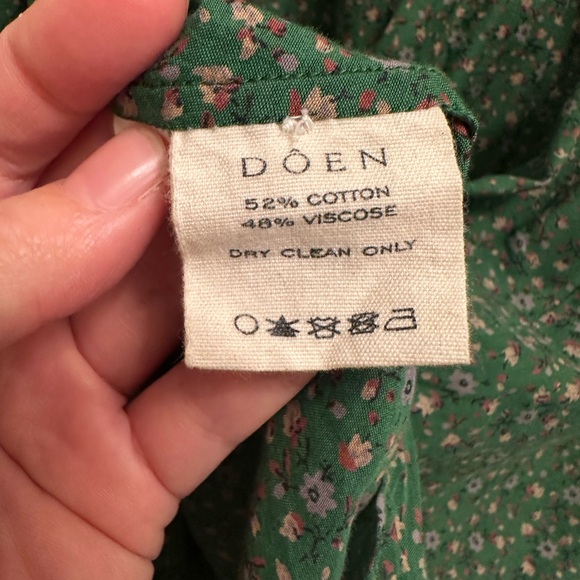 DÔEN O’Keiff Green Floral Top - Size Medium - Picture 3 of 5